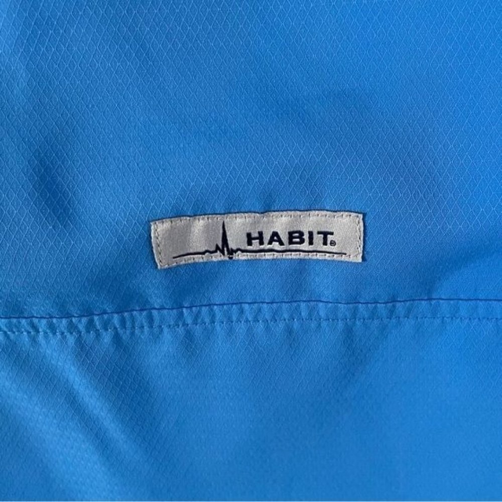 Habit Women’s Small Blue Collared Outdoor Sun Protection Fishing Vented Shirt - Picture 9 of 14